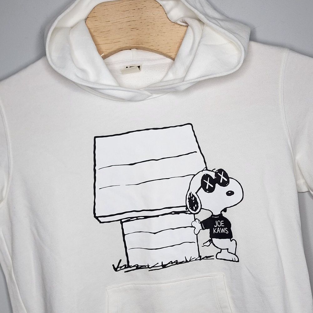 Kaws x Peanuts Snoopy Hoodie Sweatshirt Women Size M Medium White UNIQLO Joe‎